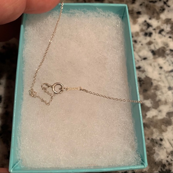 AUTHENTIC Tiffany Infinity heart necklace❤️ - Picture 4 of 5